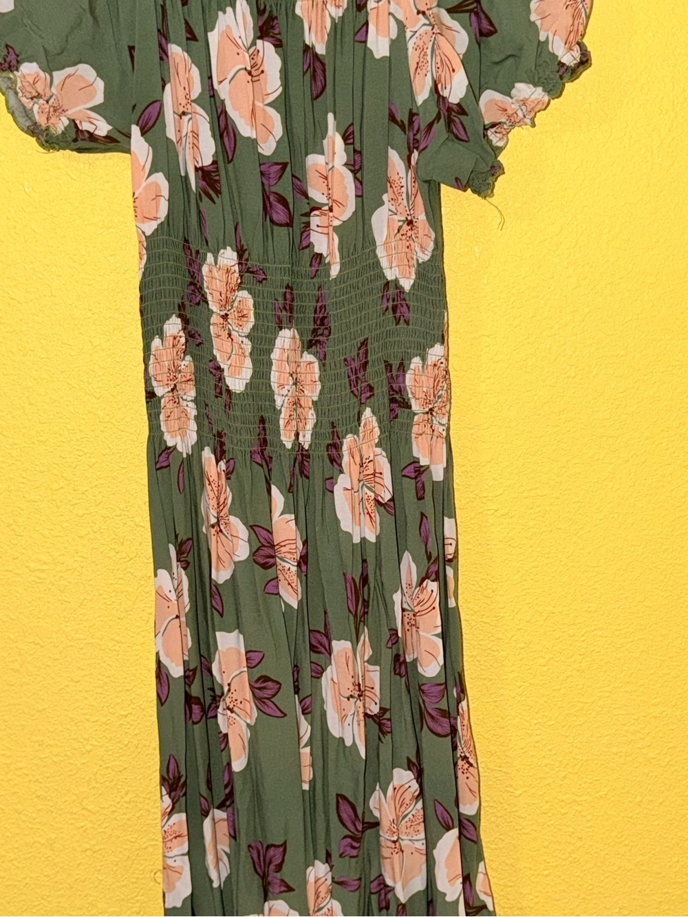 Olive Green Floral Maxi Dress with Puff Sleeves - Picture 2 of 11